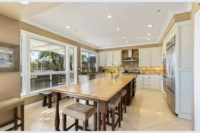 14 Dover, Rancho Santa Margarita, CA 92679 - Photo 9