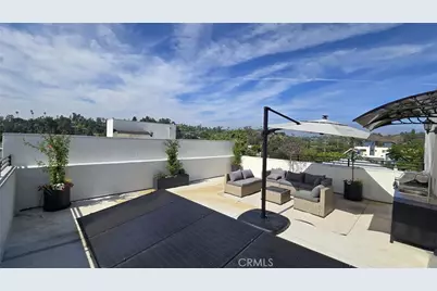 712 1/2 N Chestnut Ave, Los Angeles, CA 90042 - Photo 19