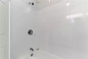 2640 110th St, Lynwood, CA 90262 - Photo 17