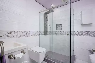 207 Santa Ana, Long Beach, CA 90803 - Photo 11