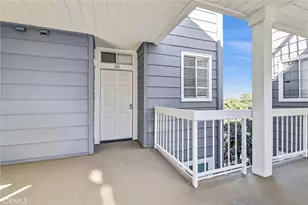 20301 Bluffside, Huntington Beach, CA 92646 - Photo 3