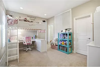 17491 Oakbluffs Lane, Huntington Beach, CA 92649 - Photo 45