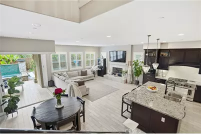 17491 Oakbluffs Lane, Huntington Beach, CA 92649 - Photo 17