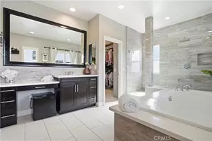 17491 Oakbluffs Ln, Huntington Beach, CA 92649 - Photo 31