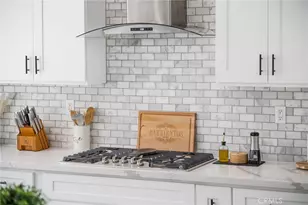 2295 Shanna Carle Dr, Corona, CA 92882 - Photo 11