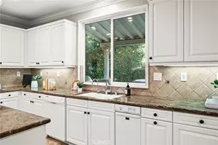 29123 Black Pine, Saugus, CA 91390 - Photo 21