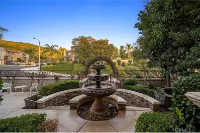 29123 Black Pine, Saugus, CA 91390 - Photo 5