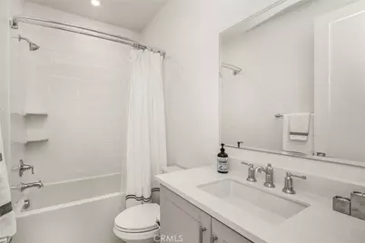 201 Lynx, Irvine, CA 92618 - Photo 7