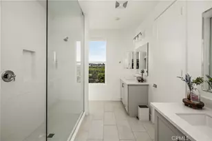 201 Lynx, Irvine, CA 92618 - Photo 33