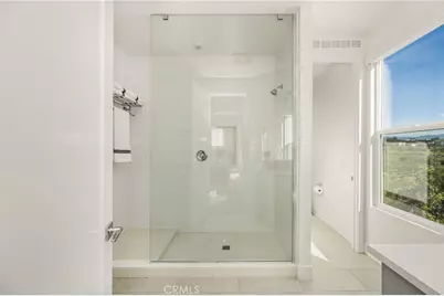 201 Lynx, Irvine, CA 92618 - Photo 33