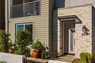 201 Lynx, Irvine, CA 92618 - Photo 3