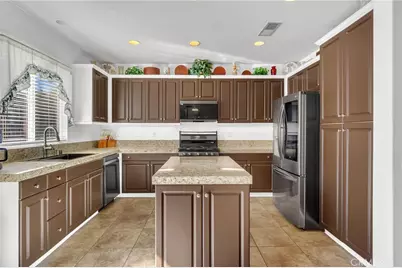 25587 Mountain Glen Circle, Menifee, CA 92585 - Photo 17