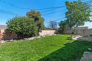 14492 Spa Dr, Huntington Beach, CA 92647 - Photo 31