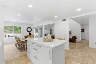 26941 Floresta, Mission Viejo, CA 92691 - Photo 5