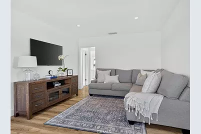 22421 Redbeam Avenue, Torrance, CA 90505 - Photo 9