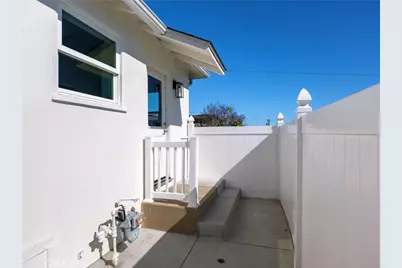 22421 Redbeam Avenue, Torrance, CA 90505 - Photo 37