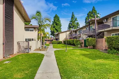 1860 W Glenoaks, Anaheim, CA 92801 - Photo 31