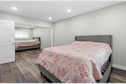 1860 W Glenoaks, Anaheim, CA 92801 - Photo 21