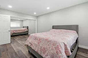 1860 W Glenoaks, Anaheim, CA 92801 - Photo 21