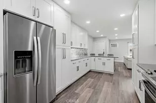 1860 W Glenoaks, Anaheim, CA 92801 - Photo 11