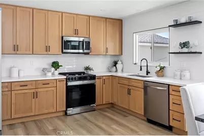 9552 Rhea Avenue, Northridge, CA 91324 - Photo 7