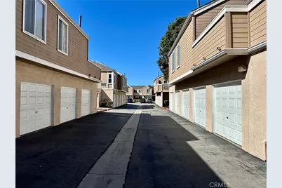 10432 W Briar Oaks #E, Stanton, CA 90680 - Photo 5