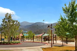 26407 Towhee Ln, Corona, CA 92883 - Photo 51