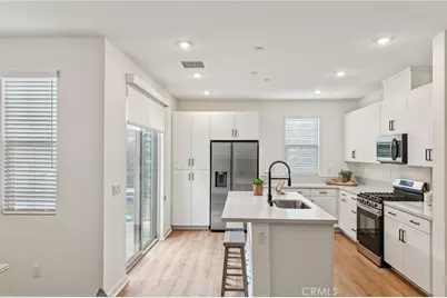 15909 Blue Copper Way, Fontana, CA 92336 - Photo 13