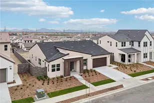 15919 Conservatory Dr, Fontana, CA 92336 - Photo 7