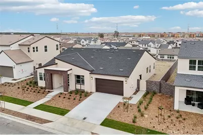 15919 Conservatory Drive, Fontana, CA 92336 - Photo 5