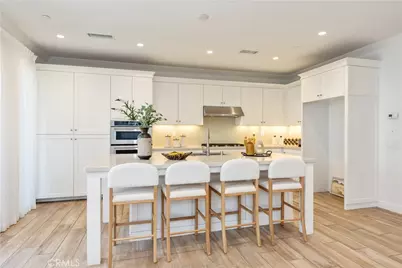 111 Omar, Irvine, CA 92620 - Photo 7