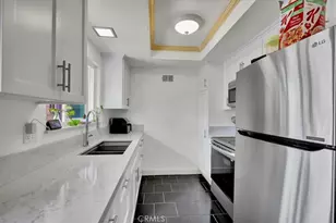 13902 Yorba, Tustin, CA 92780 - Photo 25