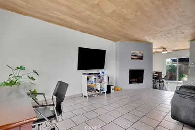 13902 Yorba #14C, Tustin, CA 92780 - Photo 11