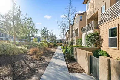 220 Keeper, Irvine, CA 92618 - Photo 3