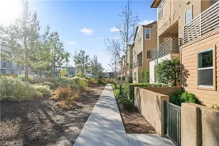 220 Keeper, Irvine, CA 92618 - Photo 3