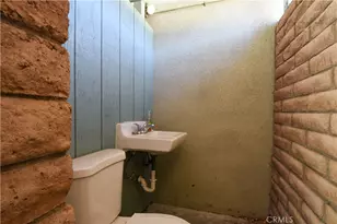 2463 Valencia, San Bernardino, CA 92404 - Photo 21