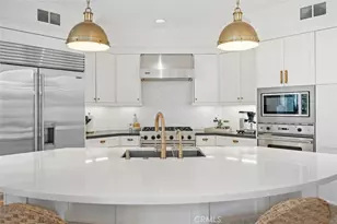 4 Turtle Bay Dr, Newport Beach, CA 92660 - Photo 11