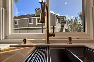 21 Rambling, Aliso Viejo, CA 92656 - Photo 7