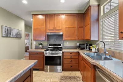 161 E Orangethorpe Avenue #102, Placentia, CA 92870 - Photo 7