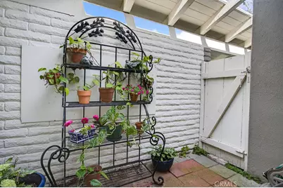 517 Gorgonia, Newport Beach, CA 92660 - Photo 15