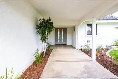 618 N Lincoln, Fullerton, CA 92831 - Photo 3