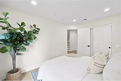 17 Rhode Island, Irvine, CA 92606 - Photo 33