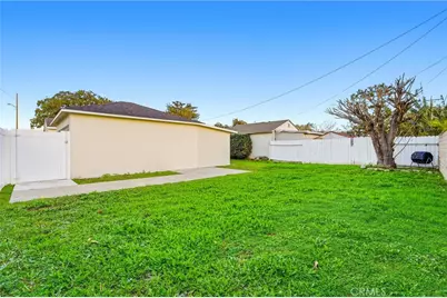 190 N Flower, Orange, CA 92868 - Photo 17