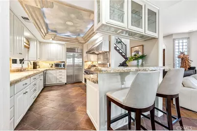 215 Glendora, Long Beach, CA 90803 - Photo 11