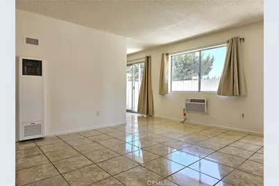 9116 Palm Street, Bellflower, CA 90706 - Photo 21