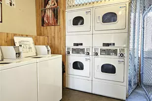 9116 Palm St, Bellflower, CA 90706 - Photo 15