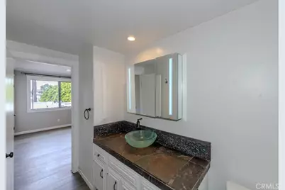 2015 E Broadway #305, Long Beach, CA 90803 - Photo 13