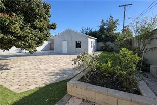 1020 N Raitt, Santa Ana, CA 92703 - Photo 3
