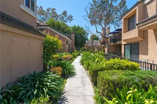 7911 Woodlake Dr, Huntington Beach, CA 92647 - Photo 29