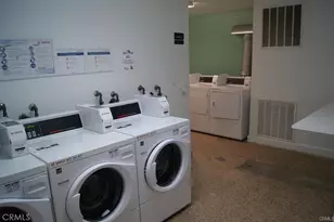 5585 E Pacific Coast Hwy, Long Beach, CA 90804 - Photo 19